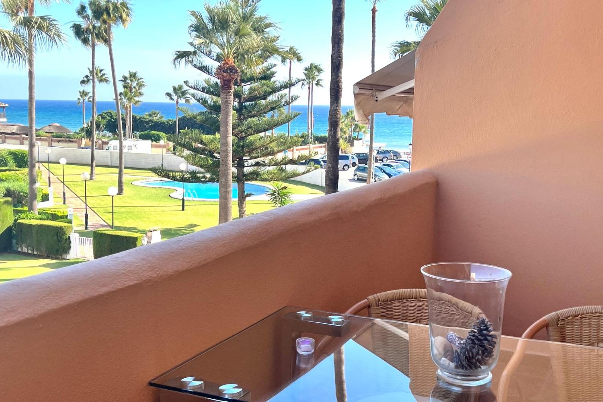 Marbella - Alicate Beachfront Apartment-9 Exterior photo
